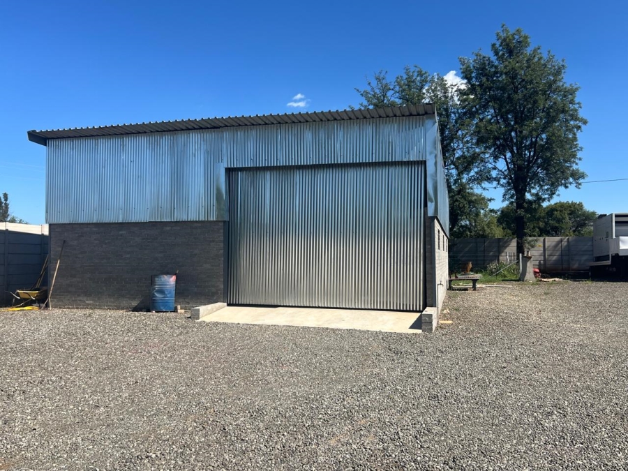 Commercial Property for Sale in Kroondal North West